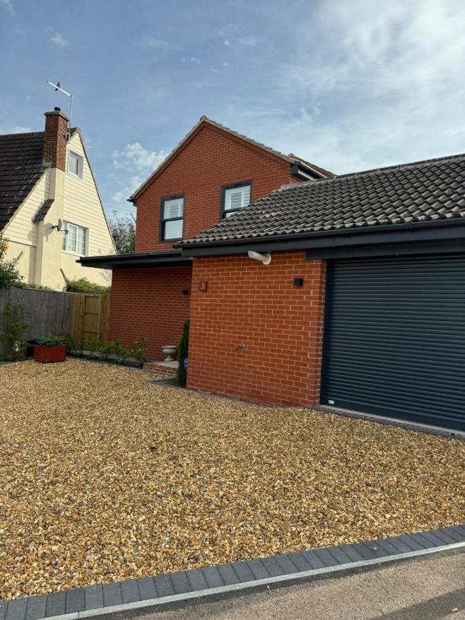 La Casa Rosa Cheltenham - Free Parking Close To Racecourse Esterno foto
